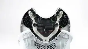 Each time the mixing bowl cover is locked, a whole choreography of mechanics is triggered: