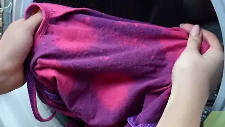 Image titled Lighten Clothing with Bleach Step 15