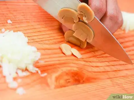 Image titled Make Mushroom Sauce Step 7
