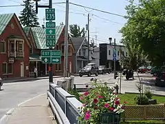 Route 202 is concurrent with Route des Vins in Bedford.