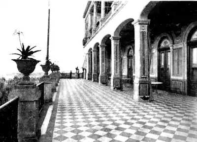 09b-THE TERRACE-CASTLE OF CHAPULTEPEC.png